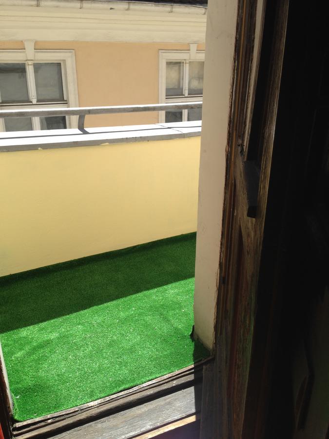 Frolic Goats Hostel Poznan Exterior photo